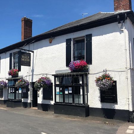 Half Moon Inn Exeter Kültér fotó